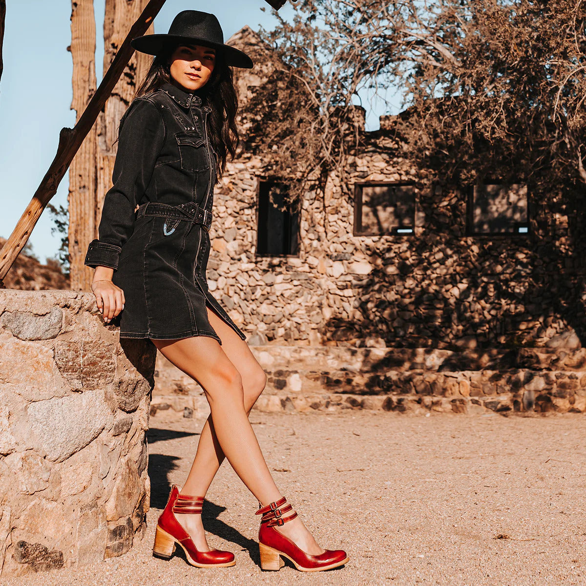 CLARISSE | MODERN AND ELEGANT ANKLE BOOT