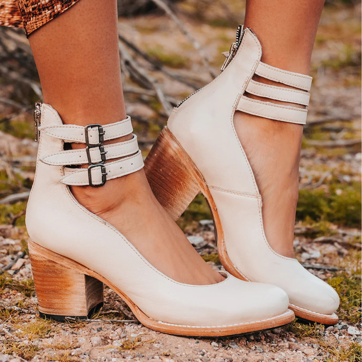 CLARISSE | MODERN AND ELEGANT ANKLE BOOT