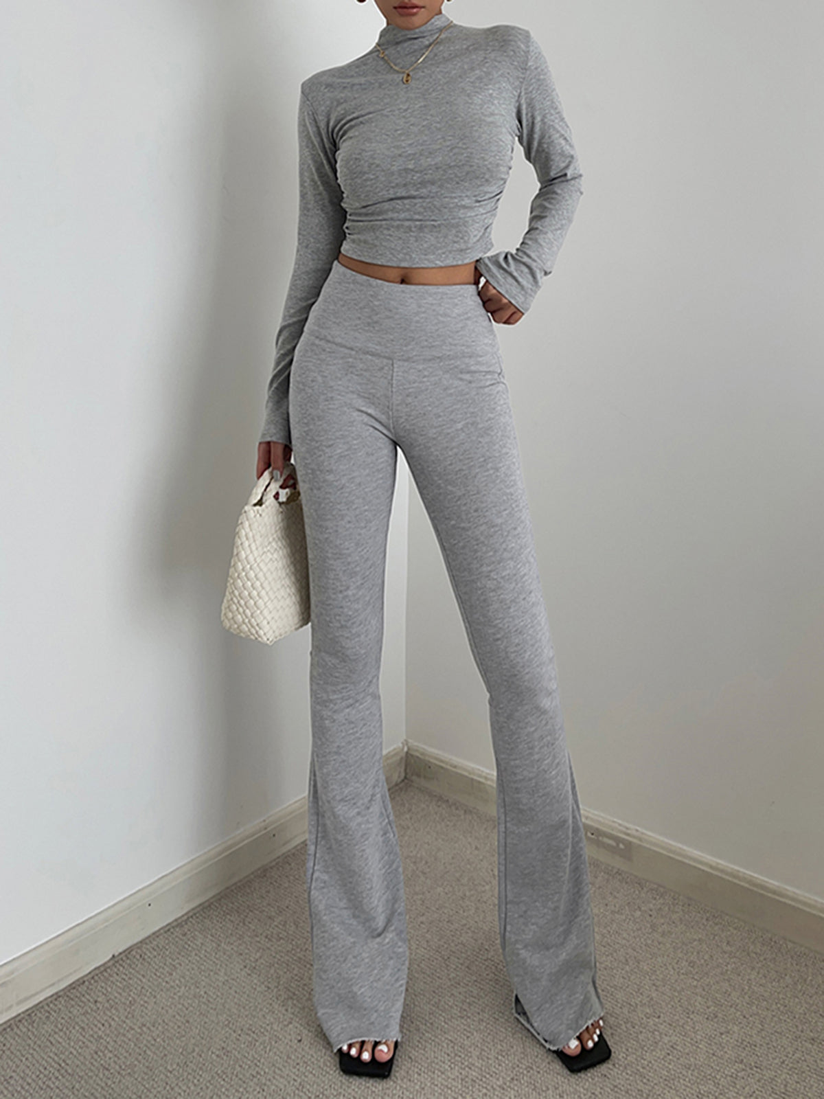 Essential Flare Sweatpants