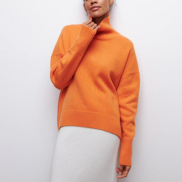 CHRISTINA | KNITTED TURTLENECK JUMPER