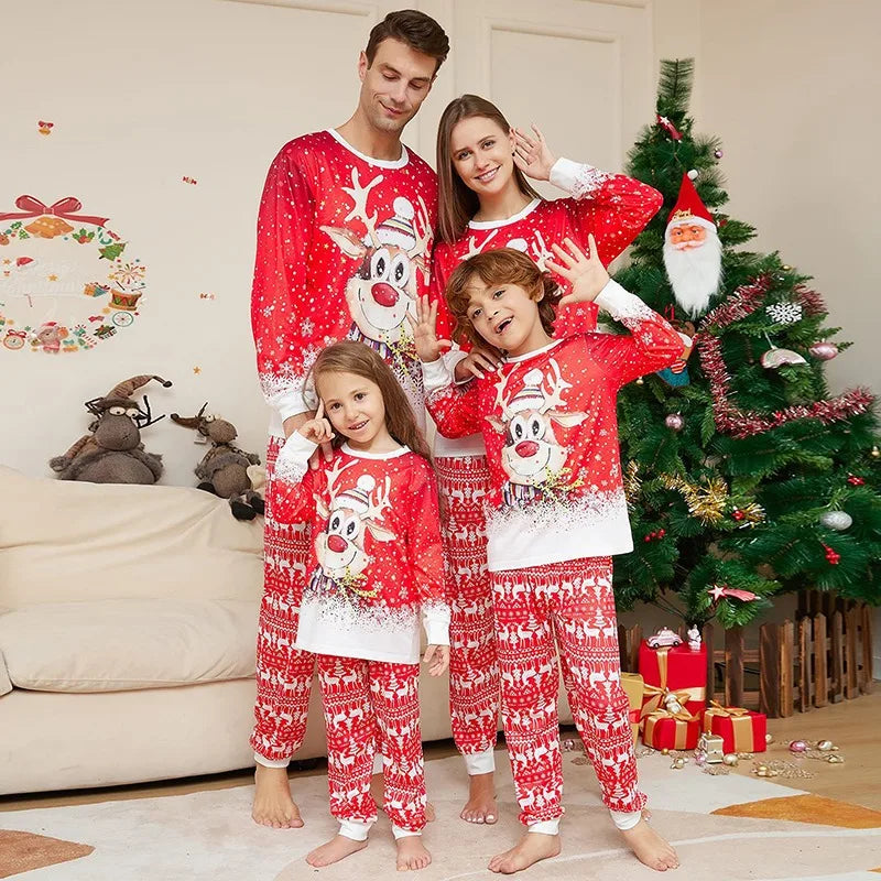 Julefamiliematchende pyjamas 