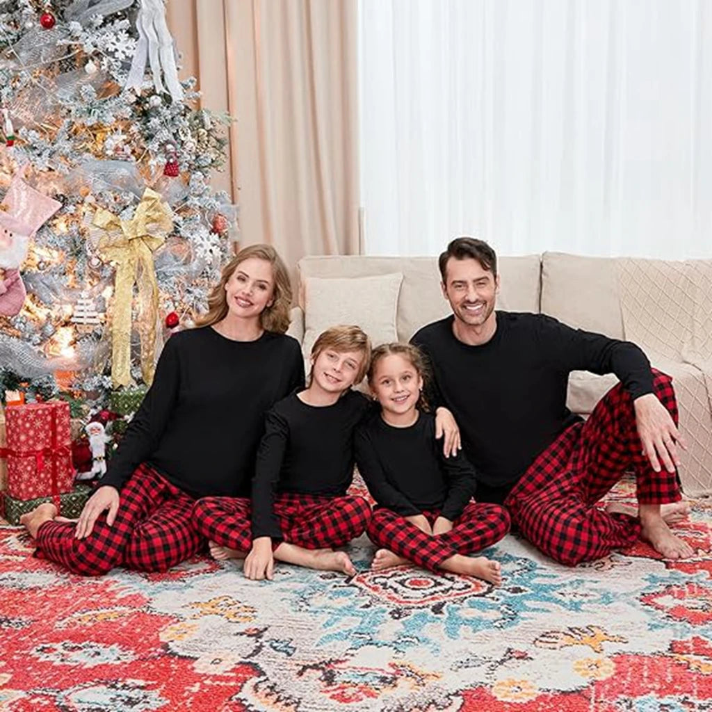 Familiematchende julepyjamas