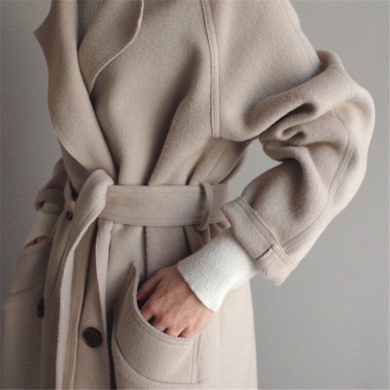 Laura™ – Elegant wool coat