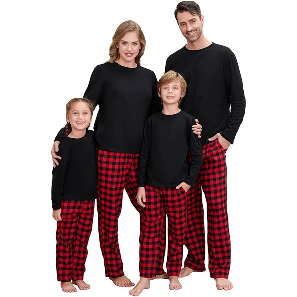 Familiematchende julepyjamas